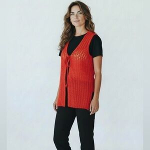 Ann Arbor vintage Bright Red wool Knit Vest size large